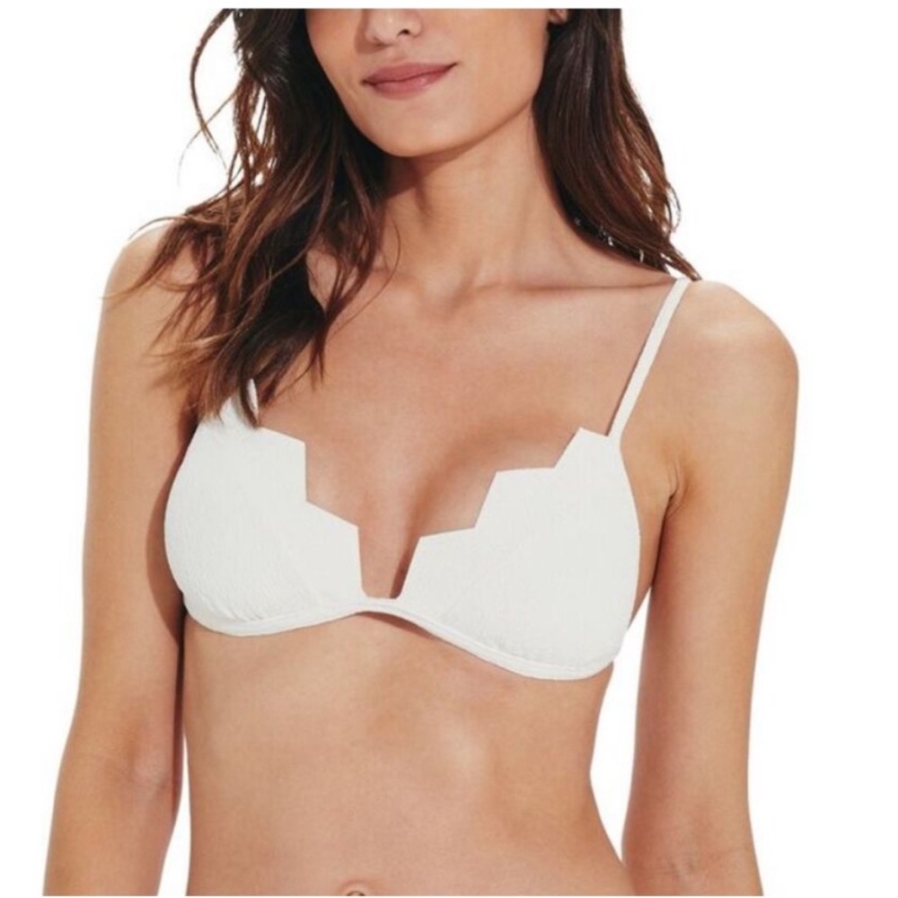 Vix White Scalloped Triangle Bikini Set - Picture 3 of 7